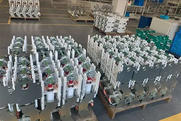 Thiết bị đóng cắt trung áp: Một trung tâm quan trọng trong mạng phân phối điện